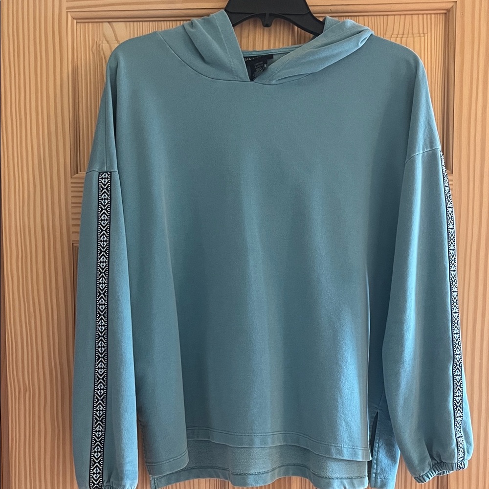 Wrangler Retro Turquoise Long Sleeve Hoodie Size Large‎